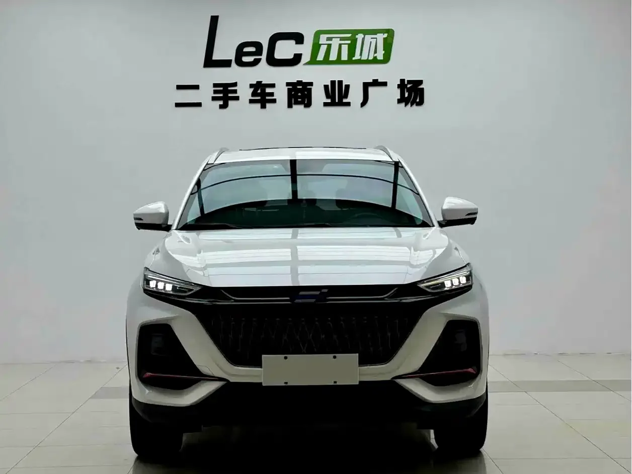 Changan Oshan Changan Oshan X7 PLUS 2022 1.5T Blue Whale Edition Auto Premium — Фото автомобиля 2