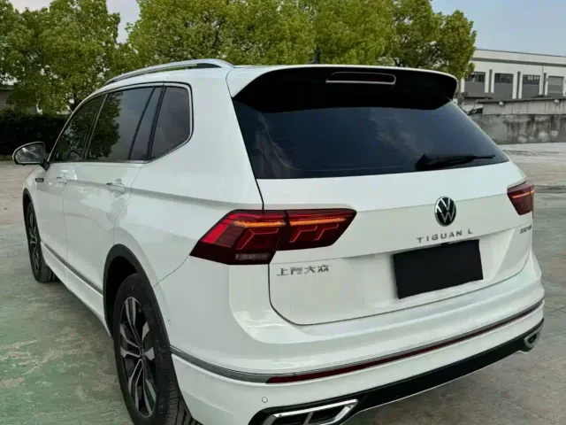 Volkswagen Tiguan L — Фото автомобиля 6