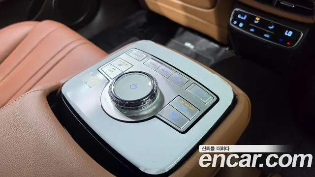 Genesis G80 RG3 — Фото автомобиля 24