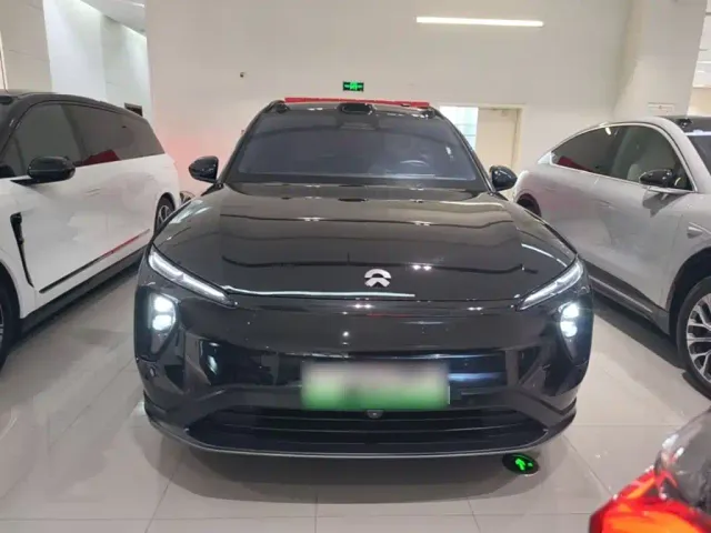 Nio ES6 — Фото автомобиля 2