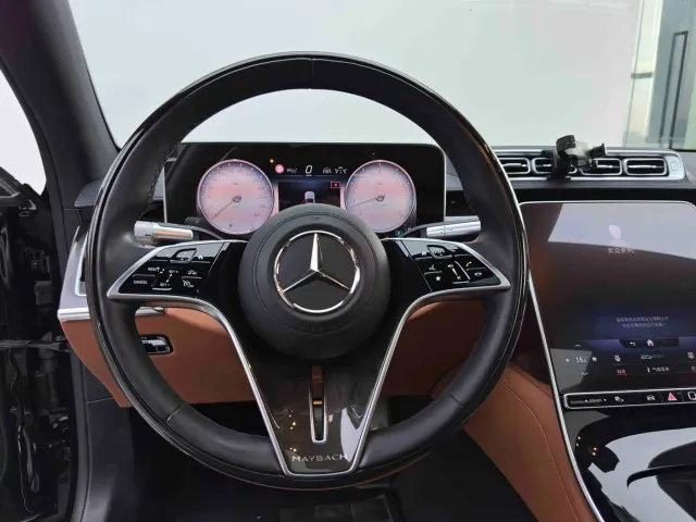 Mercedes-Benz Maybach S-Class — Фото автомобиля 18