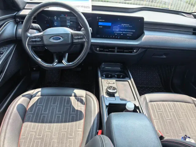 Ford Mondeo — Фото автомобиля 11