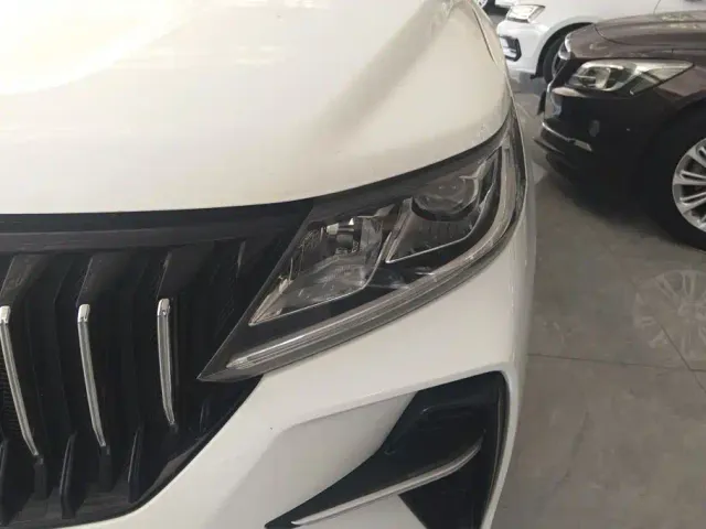 Geely Vision X6 — Фото автомобиля 5