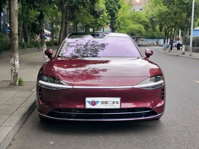 Stelato S9 — Фото автомобиля 2