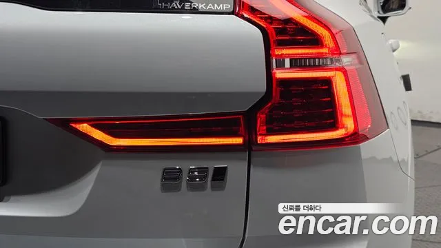Volvo XC60 Generation 2 — Фото автомобиля 8