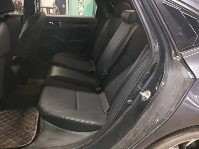 Honda Civic — Фото автомобиля 16