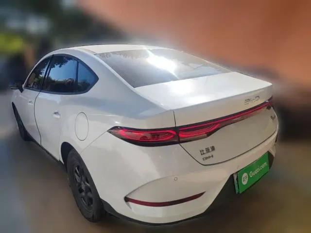 BYD Qin PLUS — Фото автомобиля 24