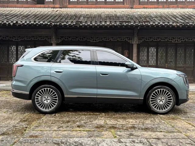 Jetour X70L — Фото автомобиля 12