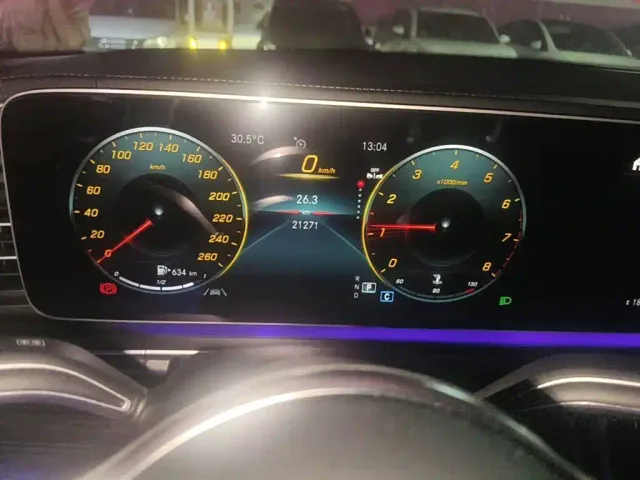 Mercedes-Benz GLE-Class — Фото автомобиля 4