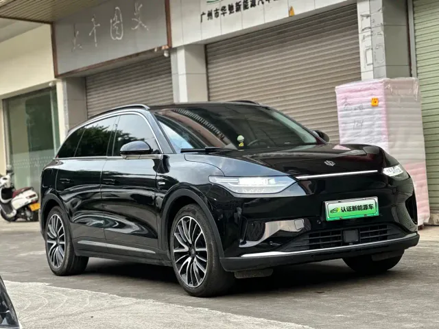 Leapmotor C11 — Фото автомобиля 3