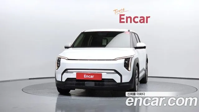 Kia EV3 — Фото автомобиля 3
