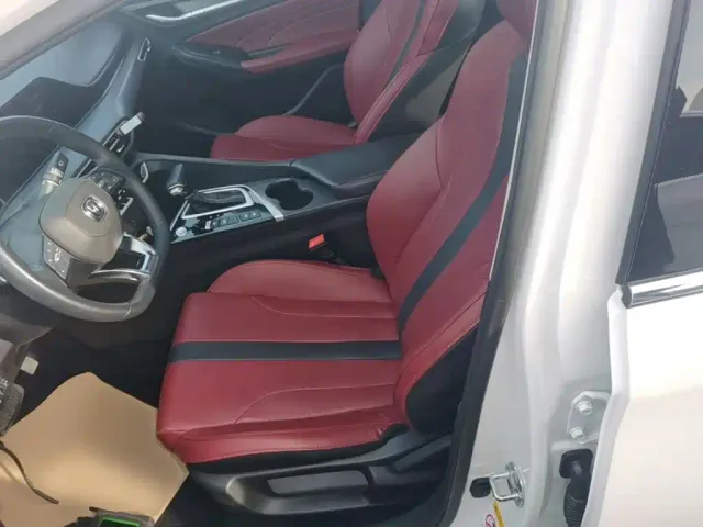 Changan Eado — Фото автомобиля 14