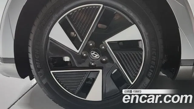 Hyundai Ioniq 5 New — Фото автомобиля 5
