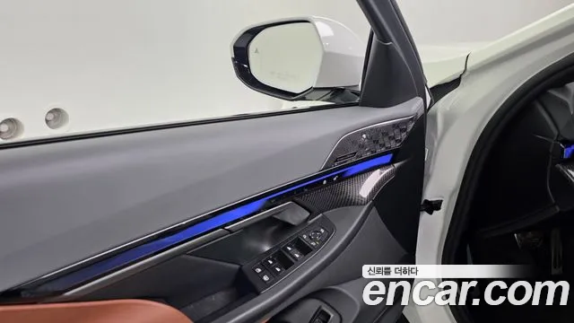 BMW i5 G60 — Фото автомобиля 27