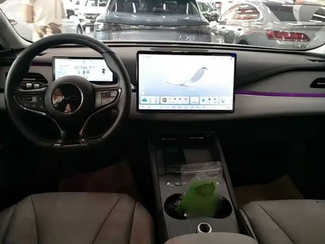 BYD Seal 06 DM-i Touring — Фото автомобиля 9