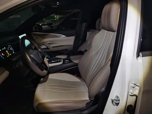 BYD Song Pro — Фото автомобиля 11