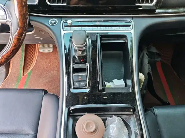 GAC Trumpchi M8 — Фото автомобиля 13