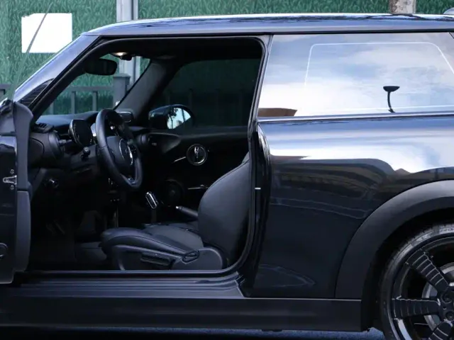 MINI Hatch — Фото автомобиля 15