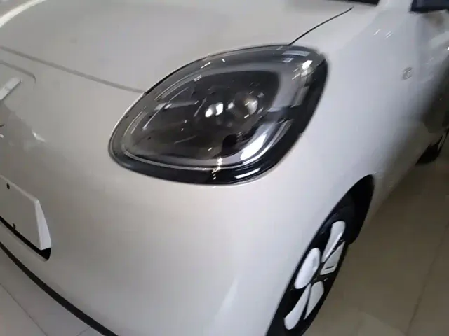 Wuling Hongguang Mini EV — Фото автомобиля 23