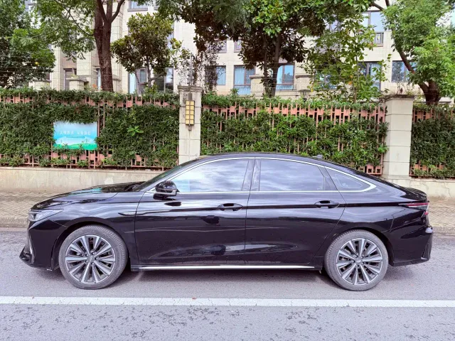 Chery Arrizo 8 — Фото автомобиля 7