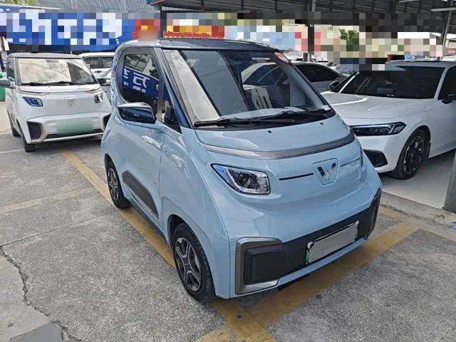 Wuling NanoEV — Фото автомобиля 3
