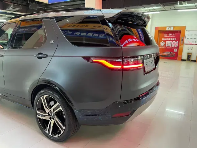 Land Rover Discovery — Фото автомобиля 8