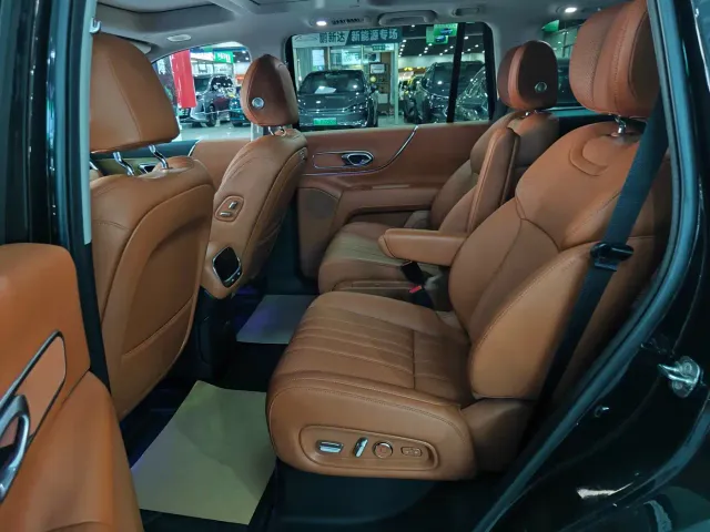 GAC Trumpchi Xiangwang S9 — Фото автомобиля 7