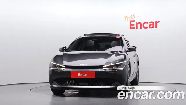Kia EV6 — Фото автомобиля 3