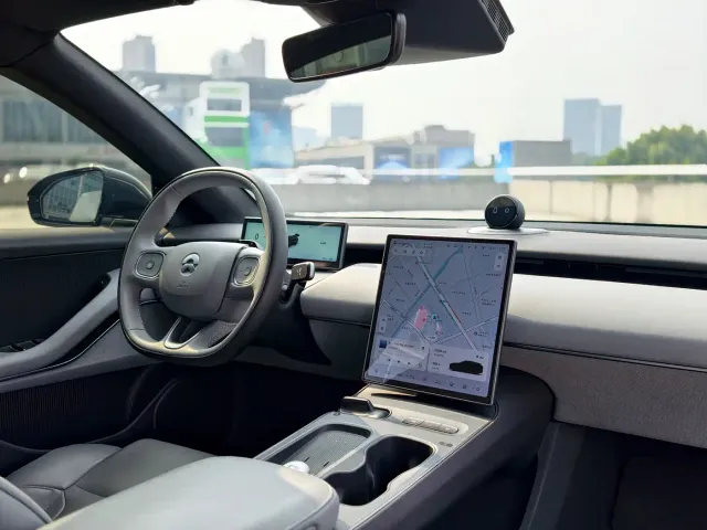 Nio ET5 Touring — Фото автомобиля 10