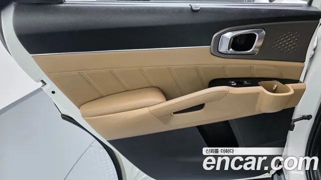 Kia Sorento — Фото автомобиля 14