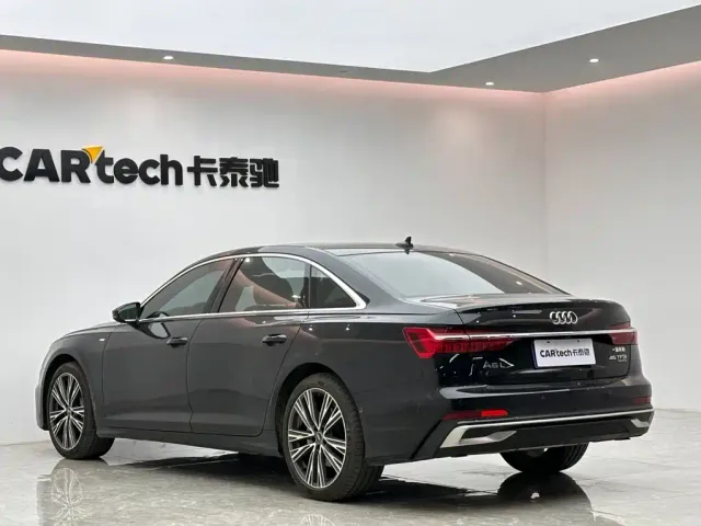 Audi A6L — Фото автомобиля 3