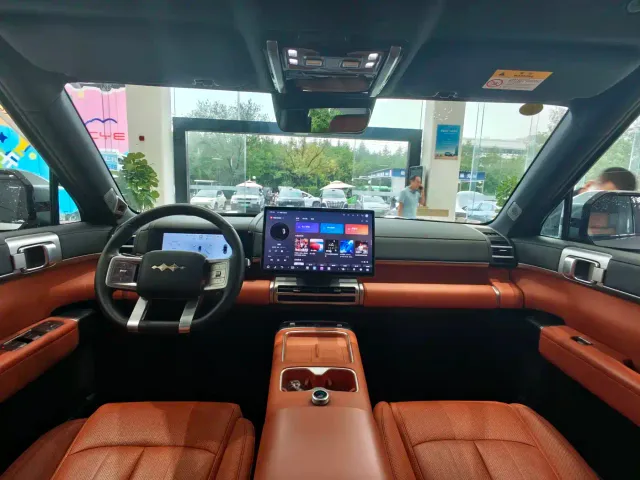 BYD FangChengBao Titanium 7 — Фото автомобиля 14