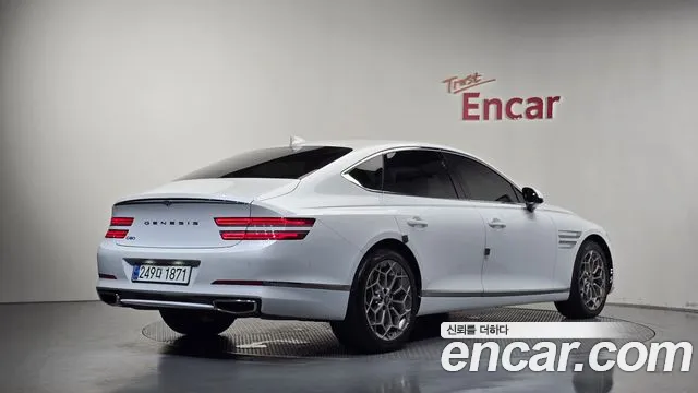 Genesis G80 RG3 — Фото автомобиля 2