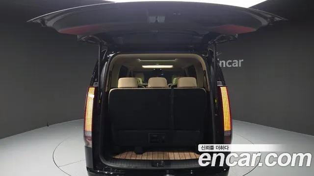Hyundai Staria — Фото автомобиля 26