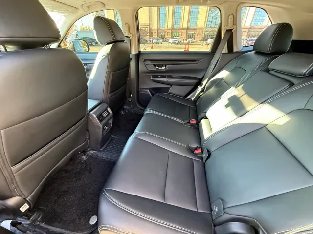 Honda CR-V — Фото автомобиля 5