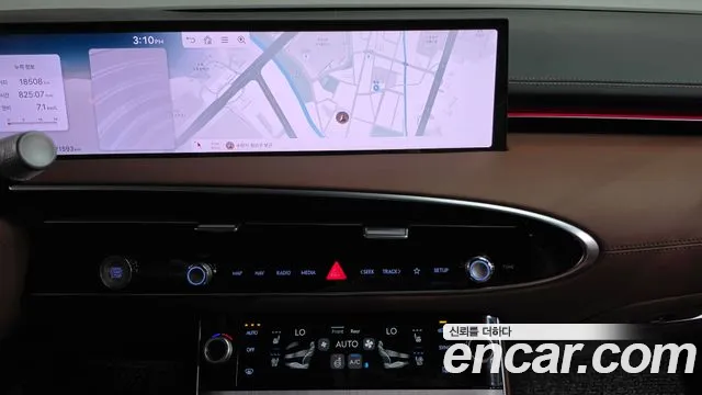 Genesis GV70 — Фото автомобиля 18