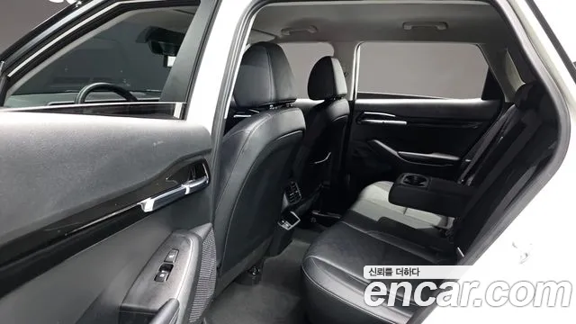 Kia Seltos Бензин 1.6 турбо 2WD — Фото автомобиля 11