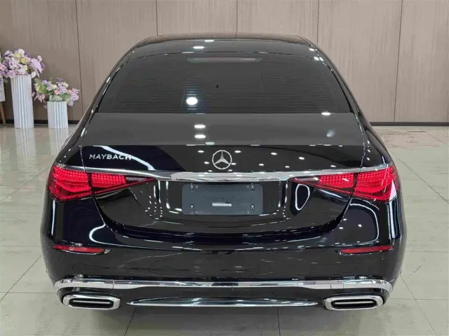 Mercedes-Benz Maybach S-Class — Фото автомобиля 8