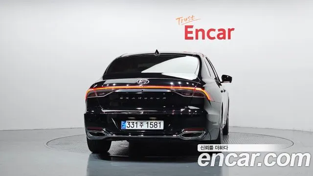 Hyundai Grandeur Новый Grandeur IG — Фото автомобиля 4