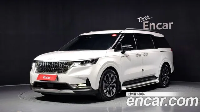Фотография автомобиля — Kia Carnival Generation 4