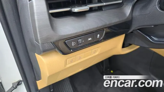 Kia Canival Carnival 4 поколение Дизель 9 мест Prestige — Фото автомобиля 15