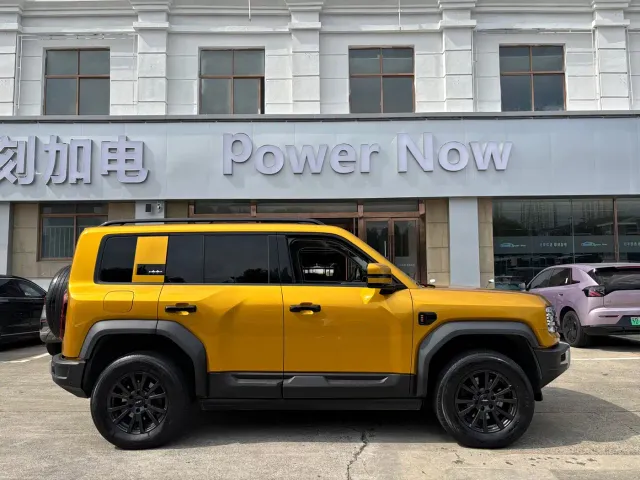 BYD FangChengBao Leopard 5 — Фото автомобиля 4