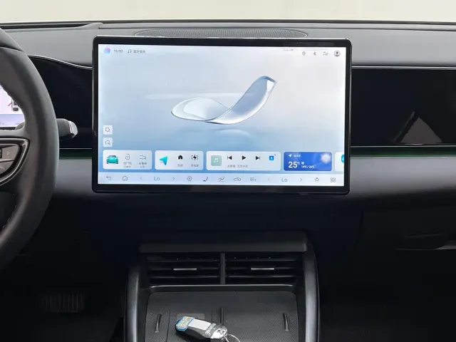 BYD Seal 06 — Фото автомобиля 24
