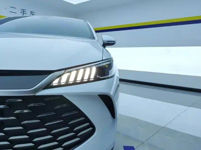 BYD Qin PLUS — Фото автомобиля 5