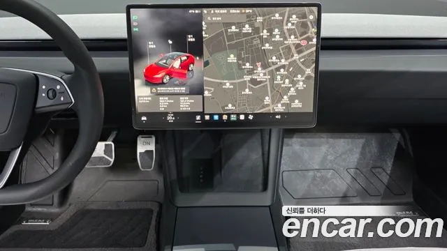 Tesla Model 3 — Фото автомобиля 14