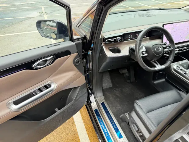 GAC Trumpchi E8 — Фото автомобиля 4