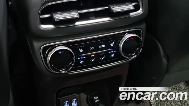 Genesis GV80 — Фото автомобиля 19