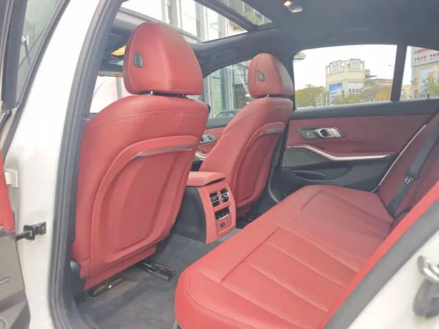 BMW 3 Series — Фото автомобиля 15