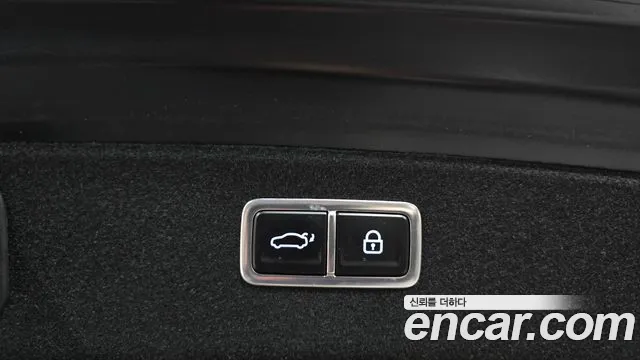 Genesis G80 RG3 — Фото автомобиля 16