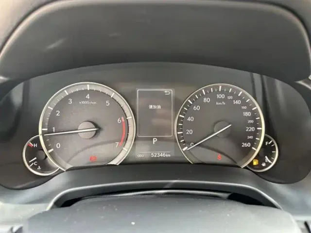 Lexus RX — Фото автомобиля 4